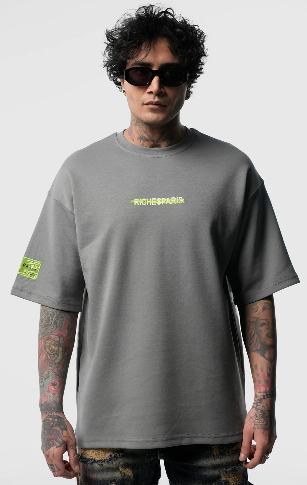 T-shirt « RICHES PARIS » – Noir