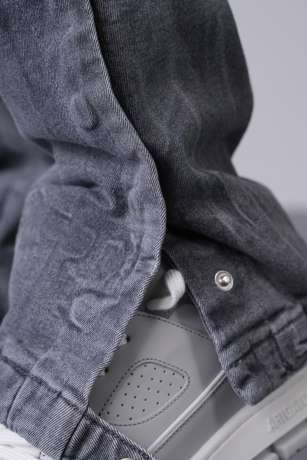Jean « Le Flare » – Gris