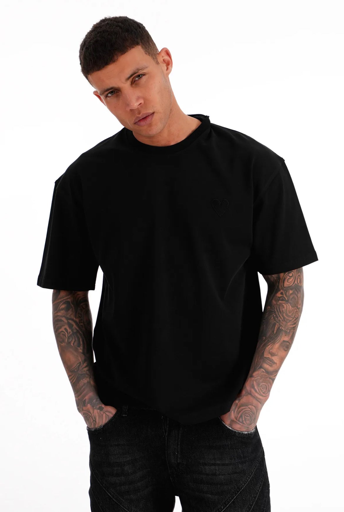 T-shirt « Le Cœur » – Noir
